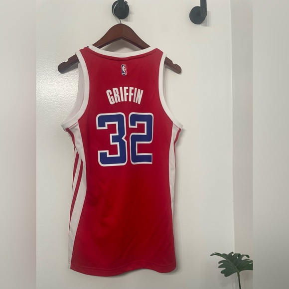 Woman’s Adidas Blake Griffin #32 Clippers Jersey - Picture 3 of 6